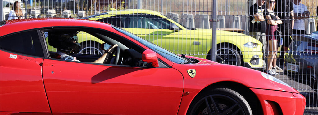Ferrari i inne supersamochody – idealny prezent